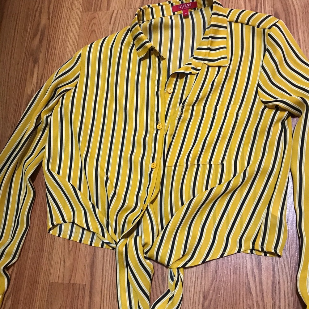 Guess button down blouse